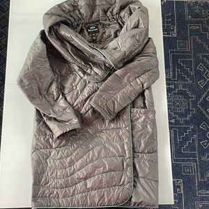 Betabrand x Rumpl jacket/blanket